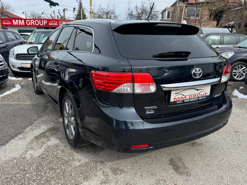 Toyota Avensis 2.0D4D-Facelift-ЛИЗИНГ, снимка 3 - Автомобили и джипове - 53596743