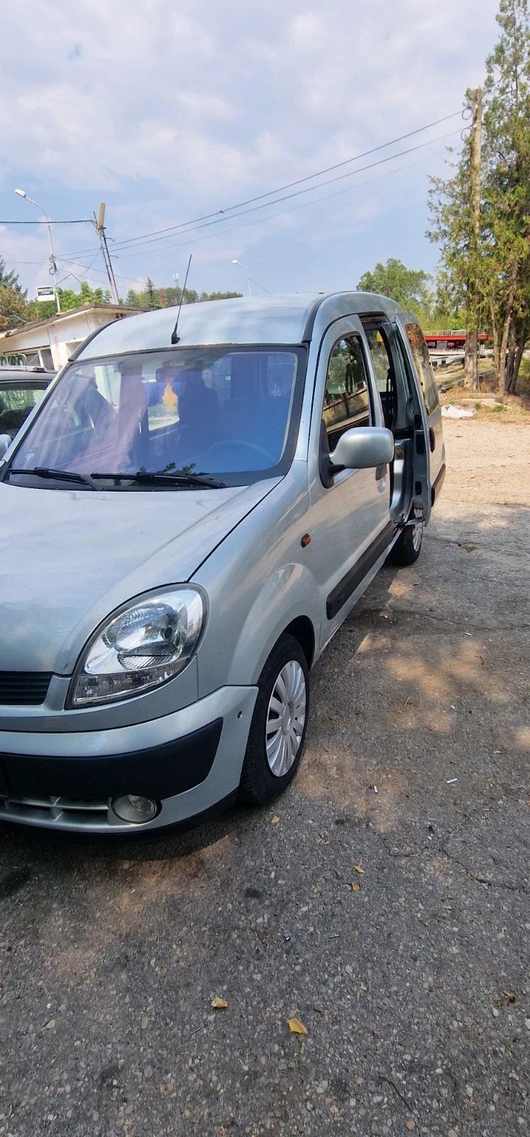 Renault Kangoo, снимка 9 - Автомобили и джипове - 47151546