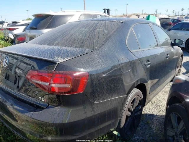 VW Jetta 1.8T SE SPORT, снимка 8 - Автомобили и джипове - 53889983