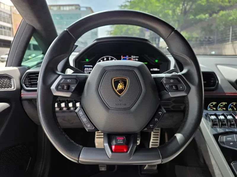 Lamborghini Huracan, снимка 13 - Автомобили и джипове - 55078267