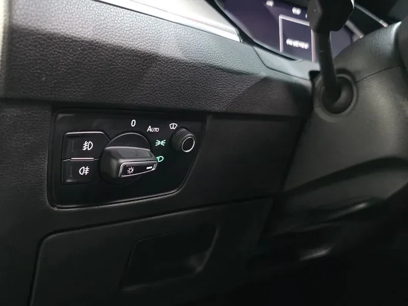 VW Passat 2.0 Tdi Prestige - САМО 30% АВАНС, снимка 14 - Автомобили и джипове - 55483451