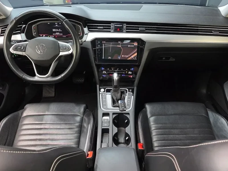 VW Passat 2.0 Tdi Prestige - САМО 30% АВАНС, снимка 7 - Автомобили и джипове - 55483451