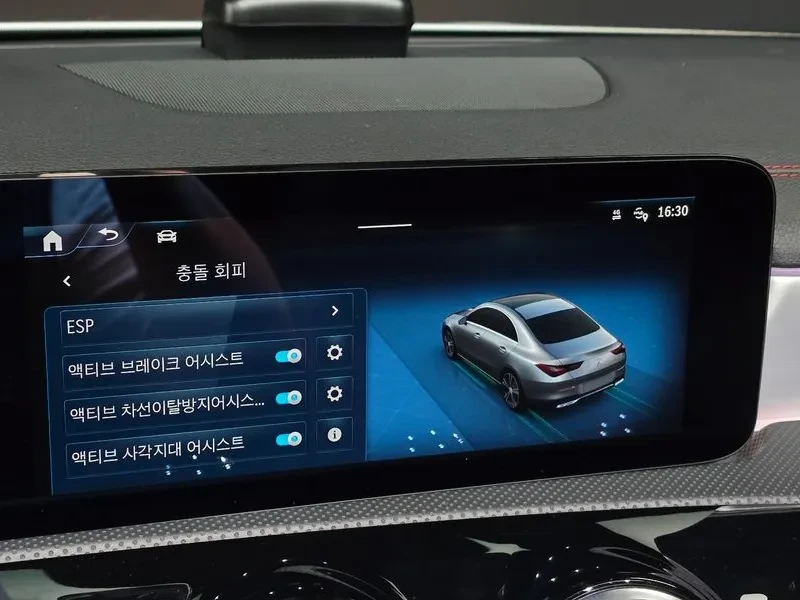 Mercedes-Benz CLA, снимка 15 - Автомобили и джипове - 55716097