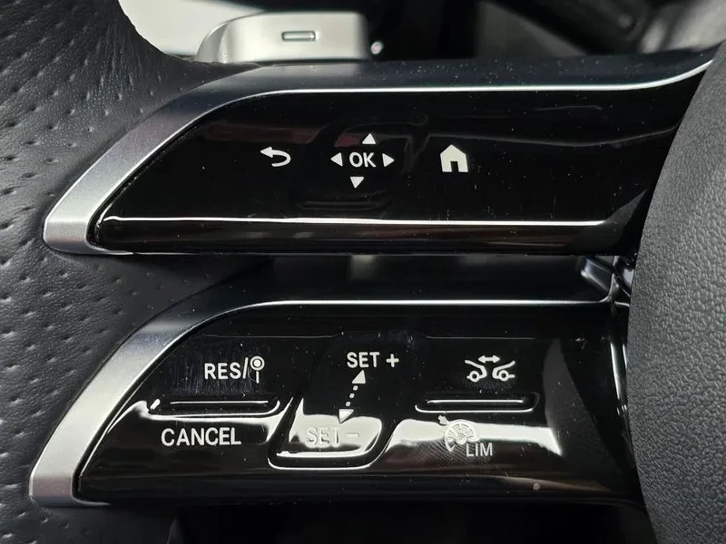 Mercedes-Benz CLA, снимка 13 - Автомобили и джипове - 55716097
