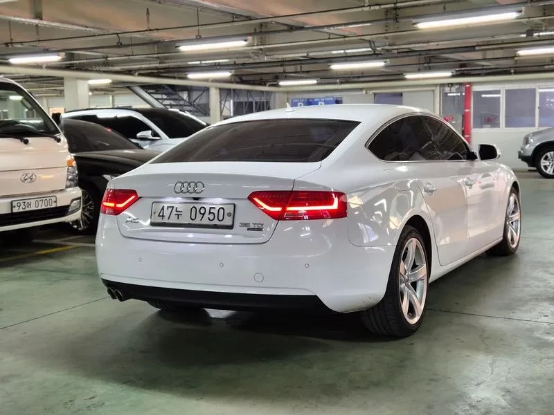 Audi A5 35 Tdi Quattro Sportback, снимка 5 - Автомобили и джипове - 55883380