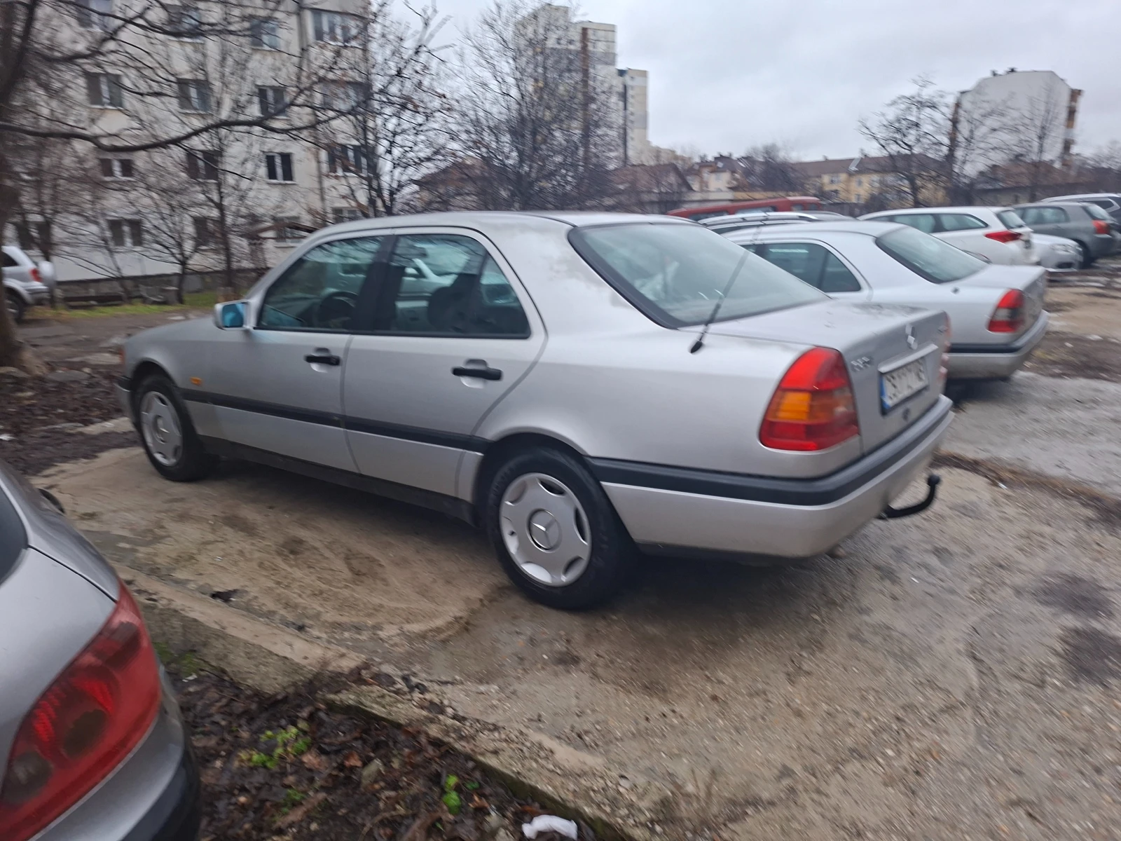 Mercedes-Benz C 200, снимка 1