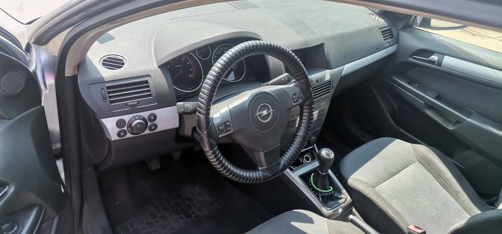 Opel Astra 1.6 - изображение 5