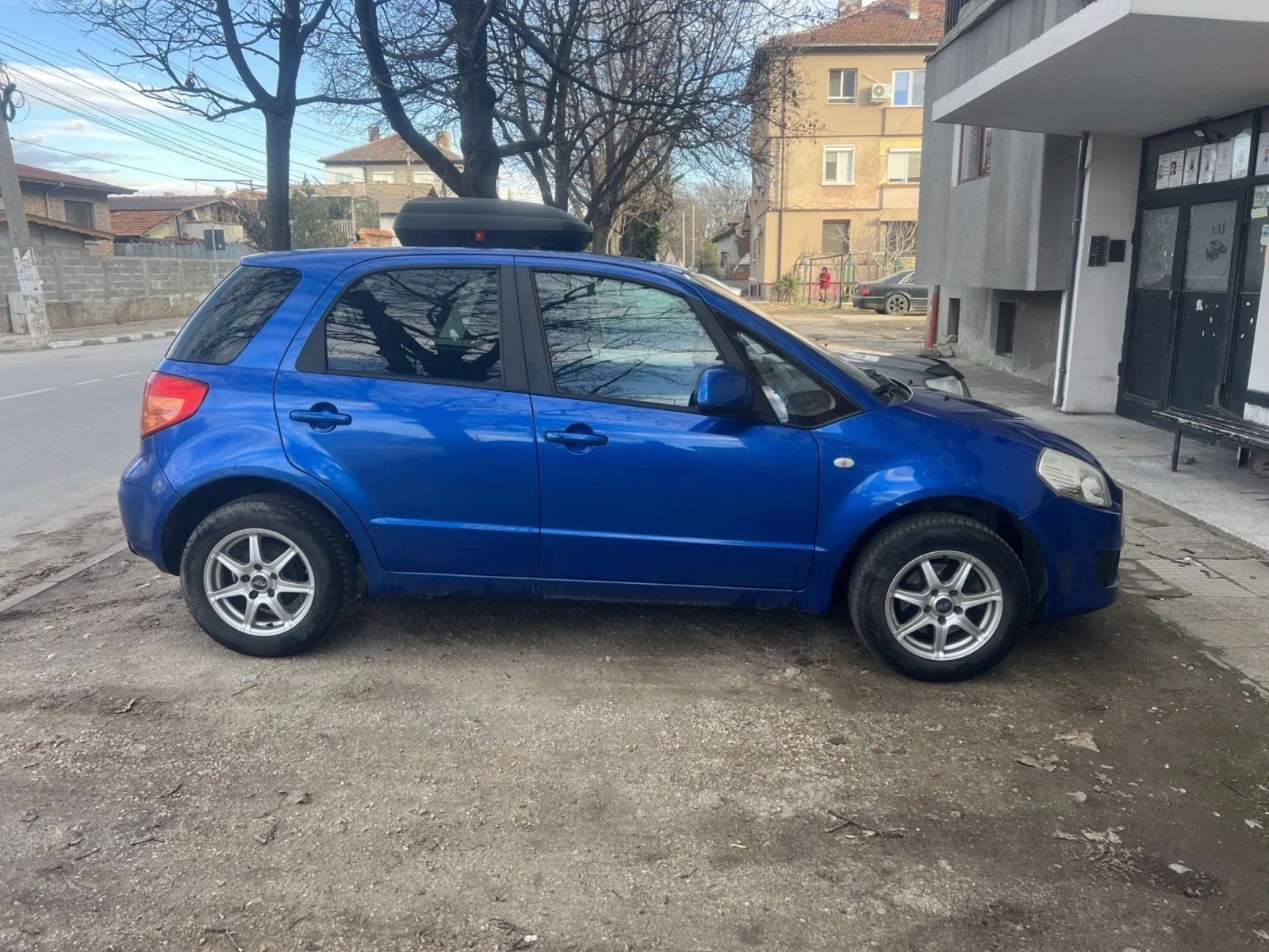 Suzuki SX4  - изображение 4