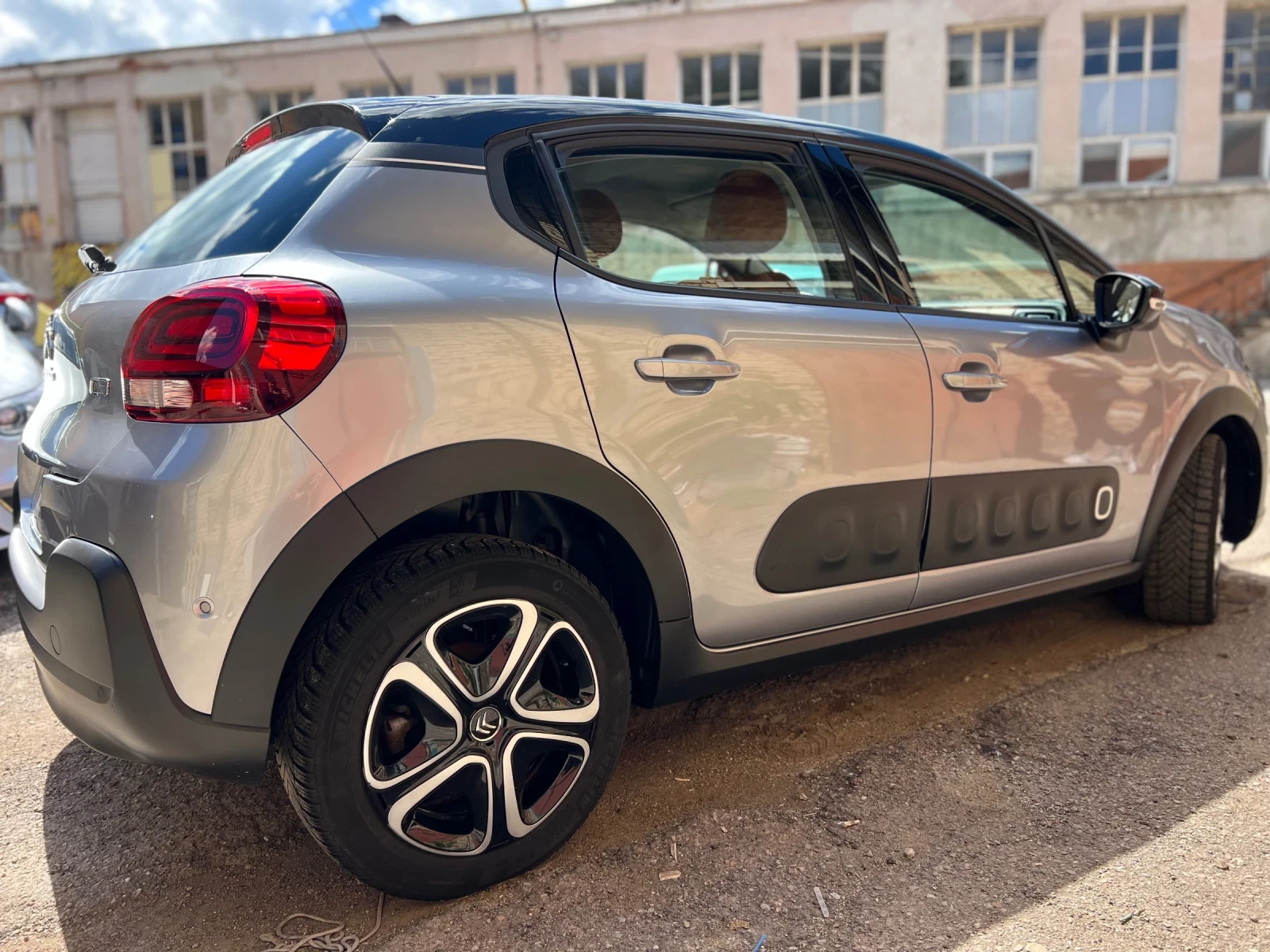Citroen C3 1.2 PURETECH 110 S&S SHINE BUSINESSES  - изображение 5