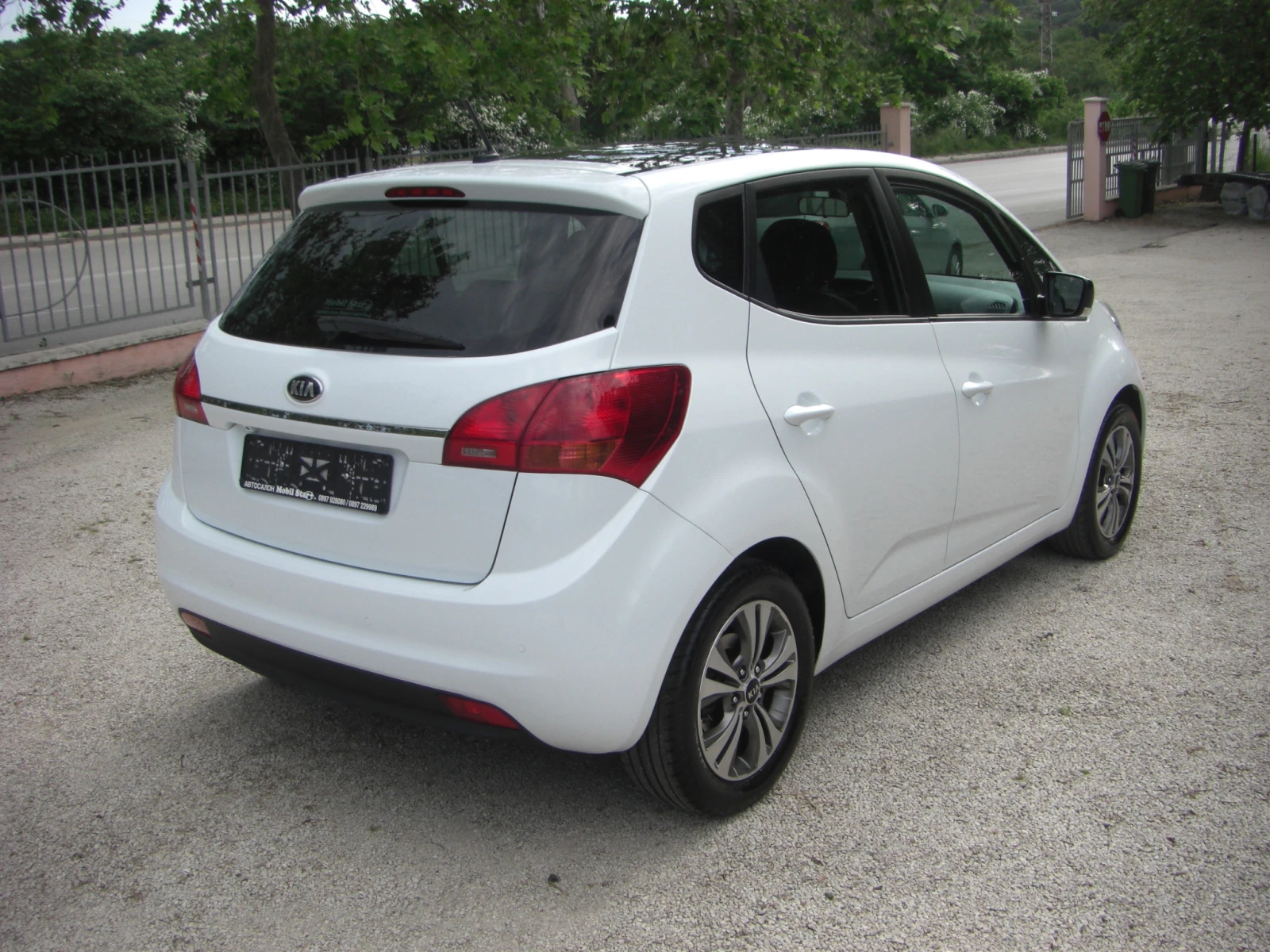 Kia Venga 1.4i /GPL NAVI KAMERA  PANORAMA EURO 6B - изображение 5