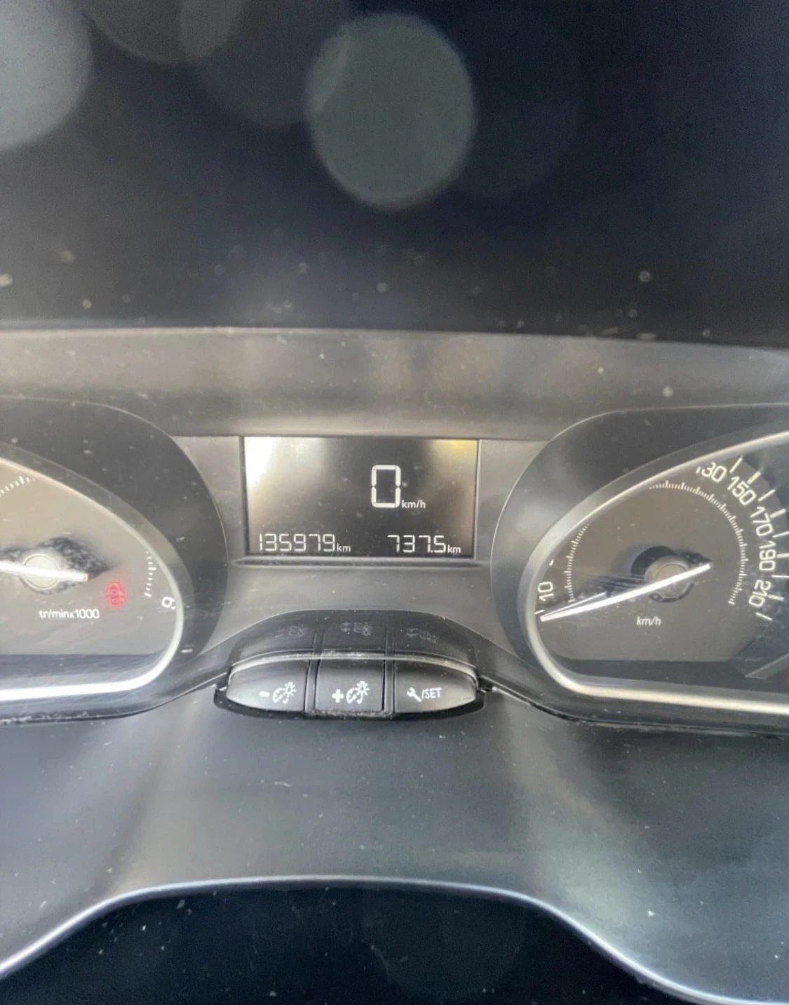 Peugeot 208 | Mobile.bg   11