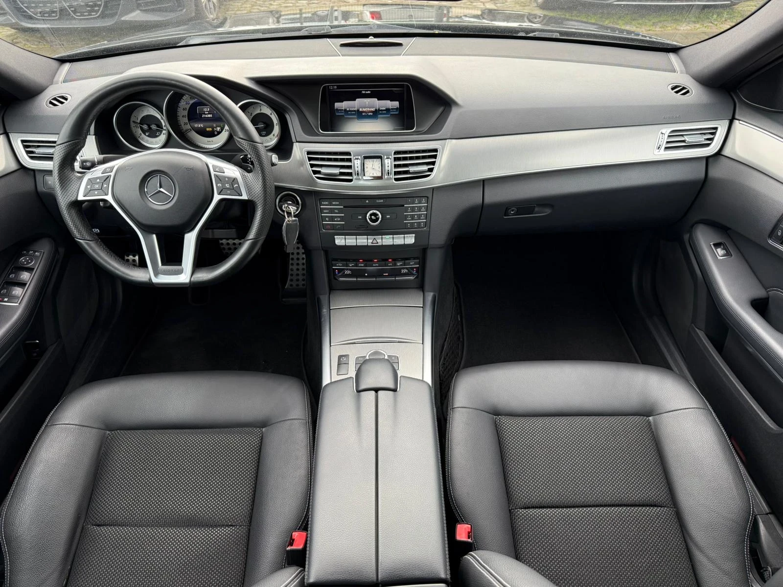 Mercedes-Benz E 250 Bluetec AMG Line 9G-tronic LED Ambient NAVI - изображение 10