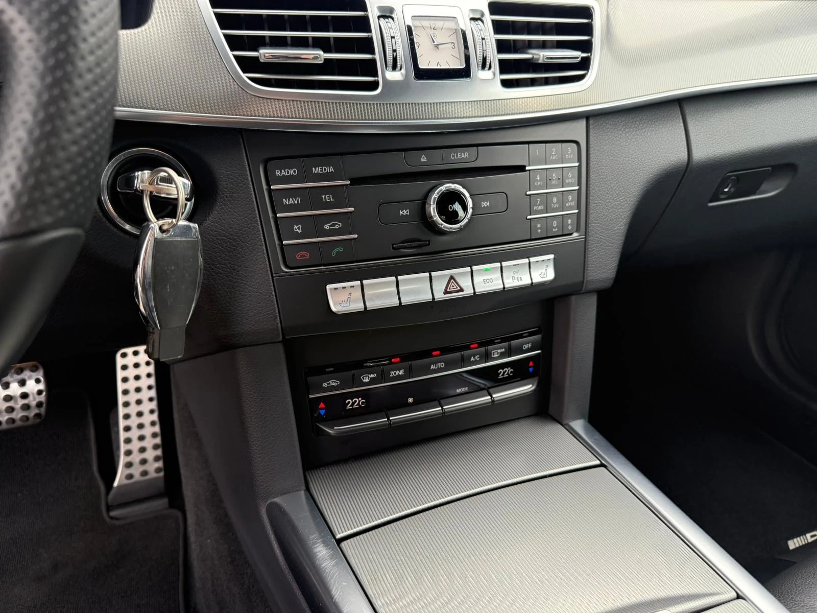 Mercedes-Benz E 250 Bluetec AMG Line 9G-tronic LED Ambient NAVI | Mobile.bg   13