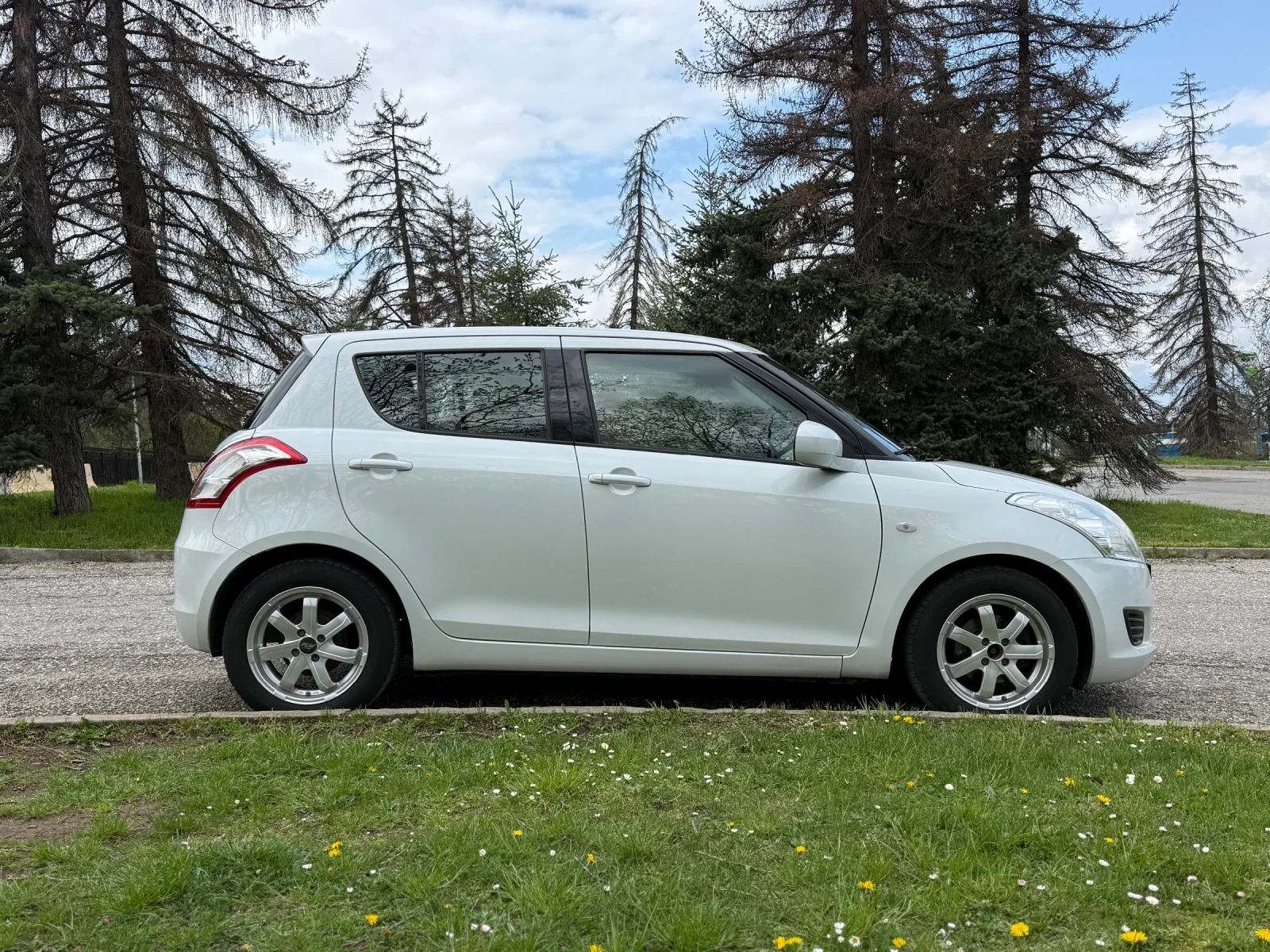 Suzuki Swift 1.2!АВТОМАТИК!, снимка 5 - Автомобили и джипове - 52726697