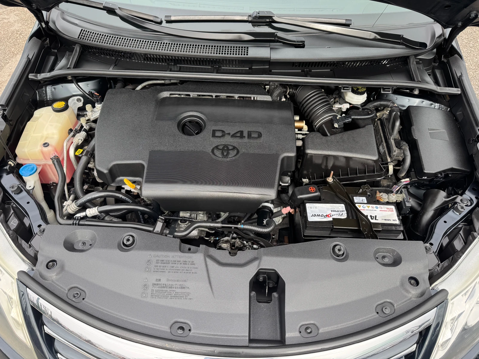 Toyota Avensis 2.0D4D-Facelift-ЛИЗИНГ - изображение 7