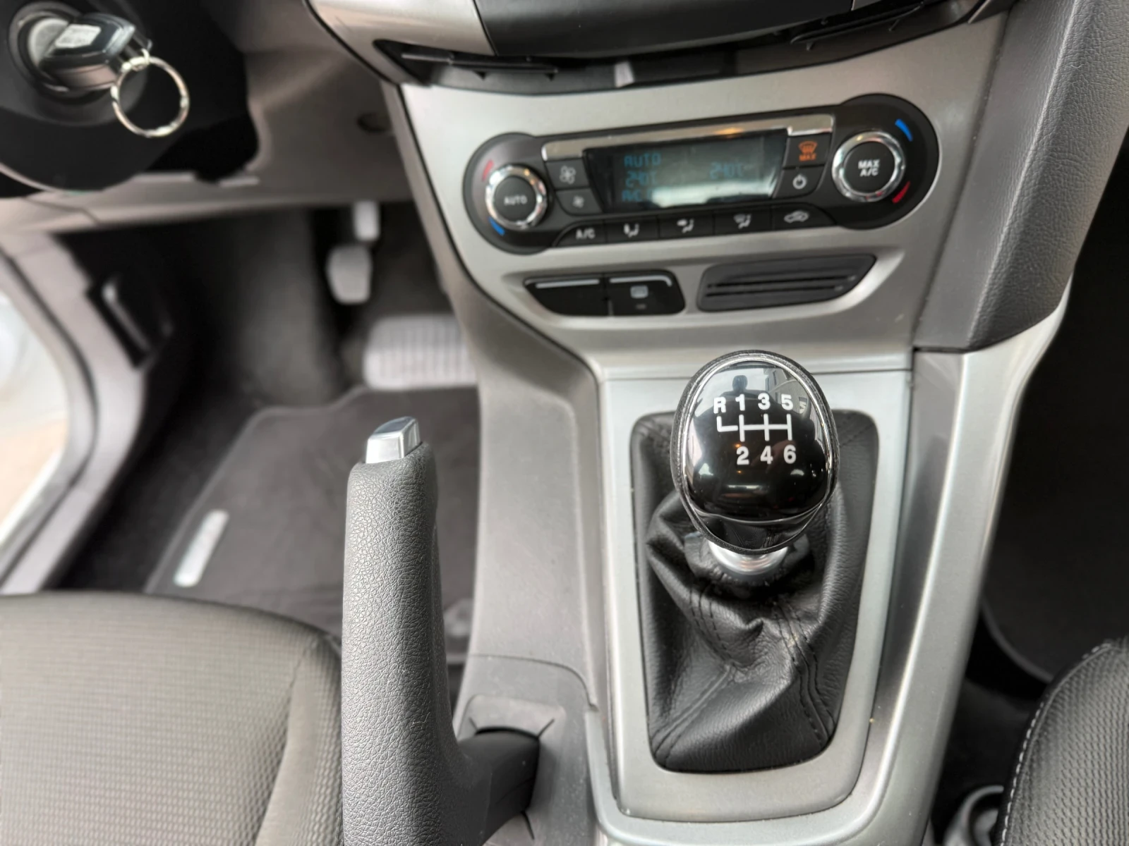 Ford Focus 1, 6TDCi+ DURA-toro+ Euro6B+ �����������+ �������� | Mobile.bg � ����������� 13