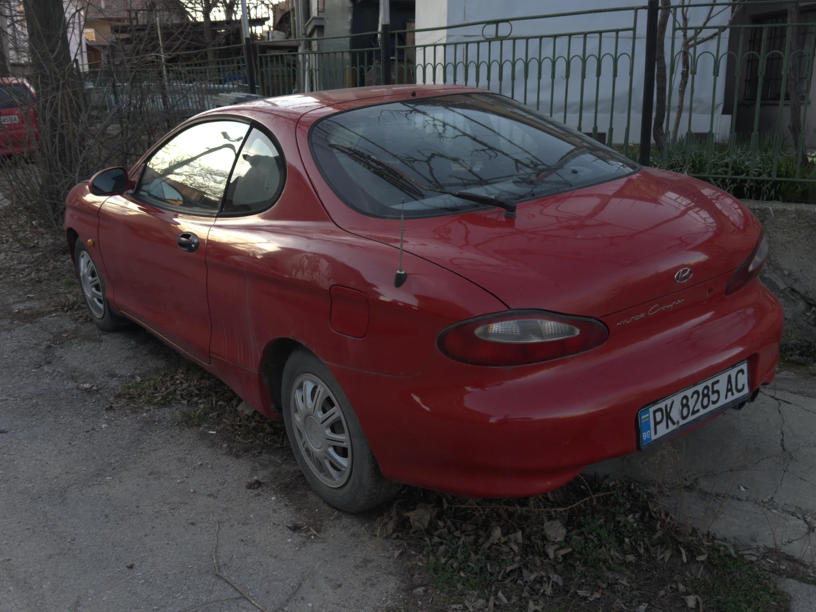Hyundai Coupe, снимка 10 - Автомобили и джипове - 53786545