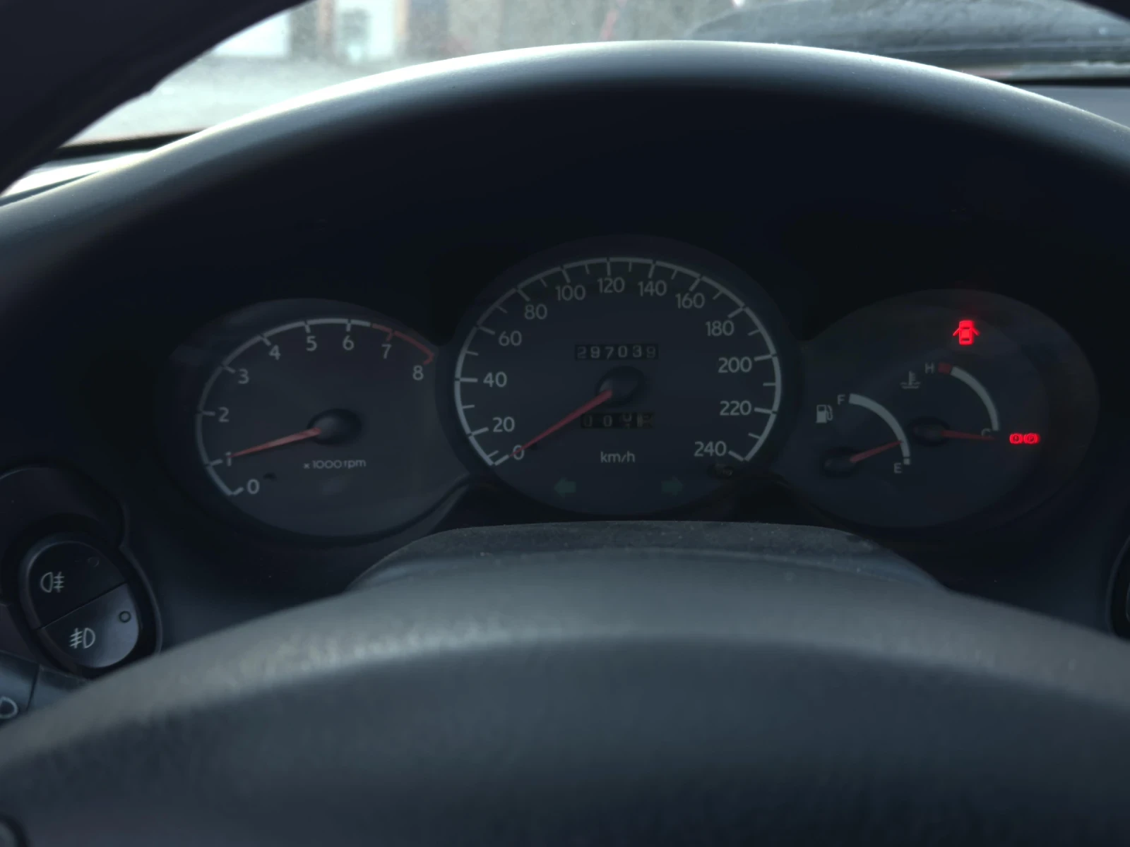 Hyundai Coupe, снимка 14 - Автомобили и джипове - 53786545