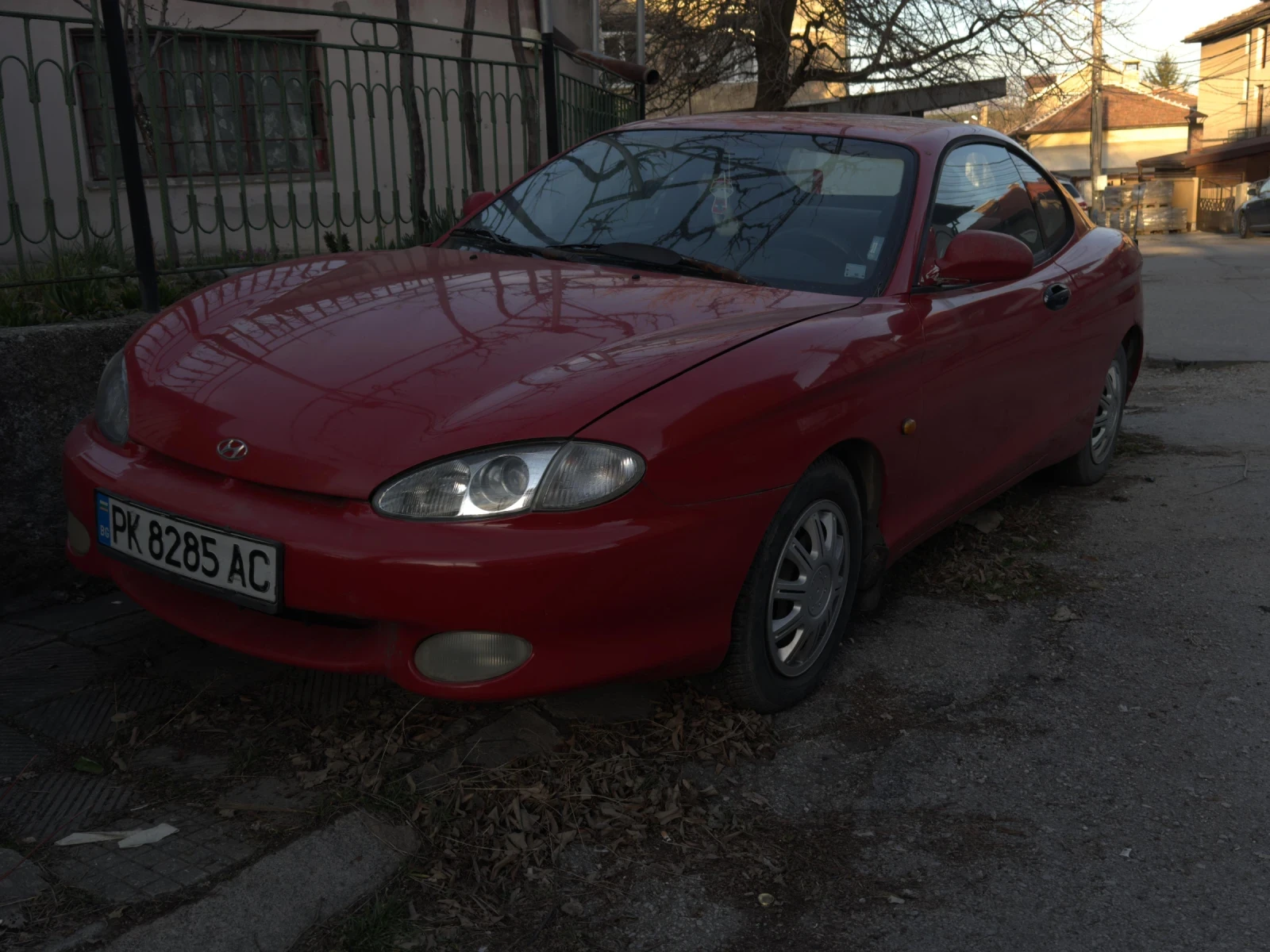Hyundai Coupe