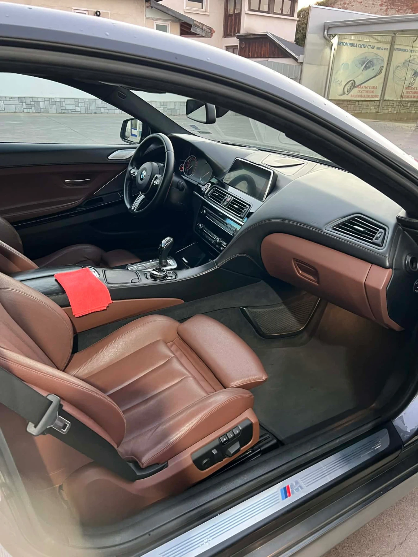 BMW 640 BMW F13 640d / SoftClose / B&O / Active Sound, снимка 8 - Автомобили и джипове - 54034128