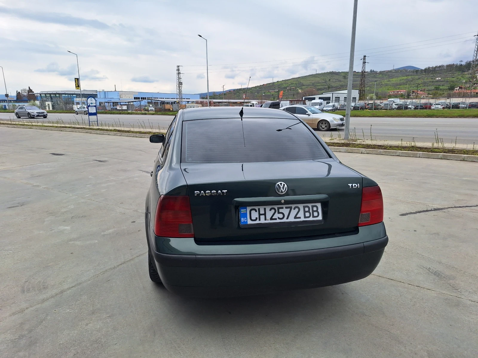 VW Passat, снимка 4 - Автомобили и джипове - 54166477