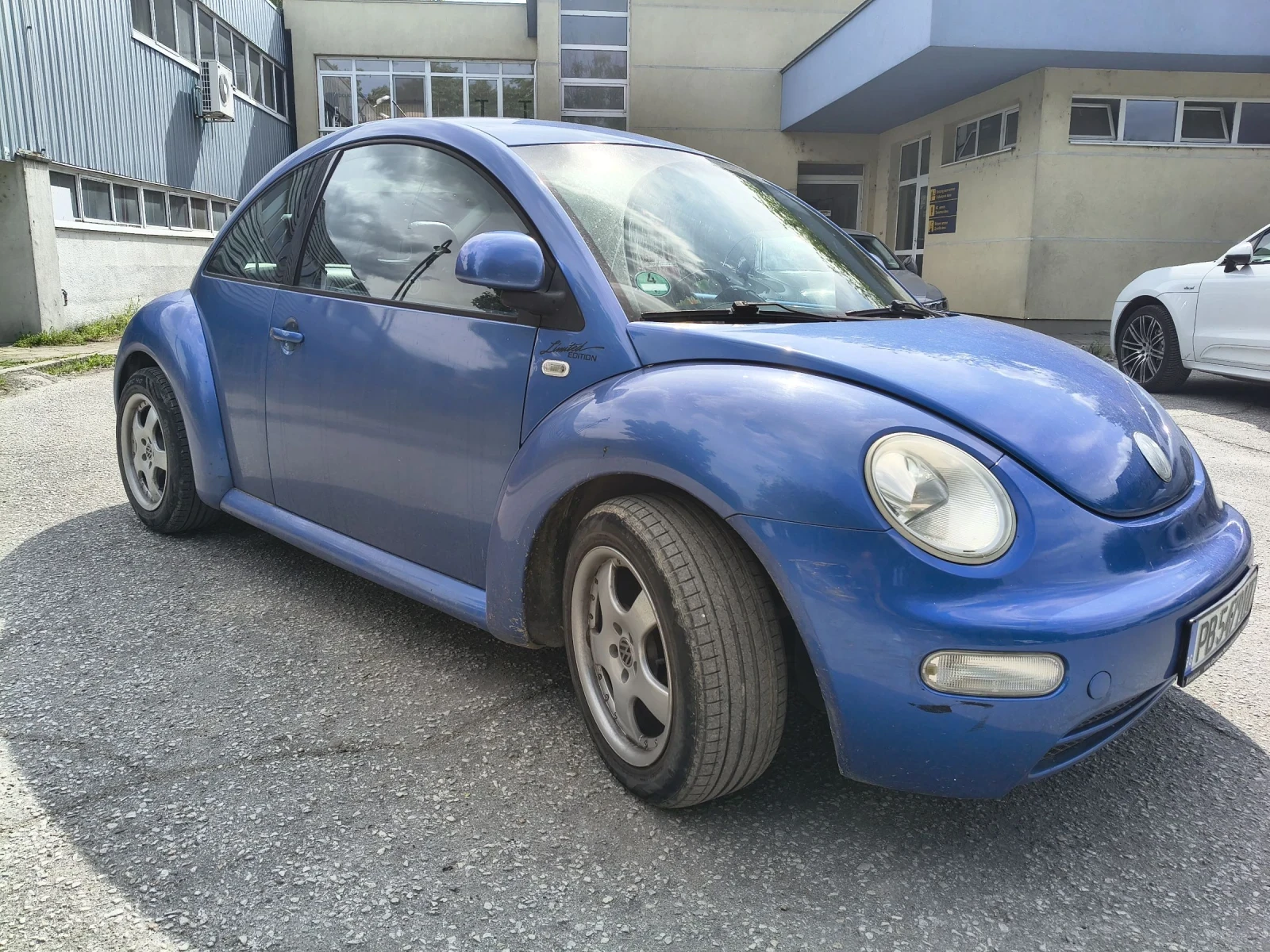 VW New beetle 2.0i с ГАЗ, снимка 7 - Автомобили и джипове - 54494320