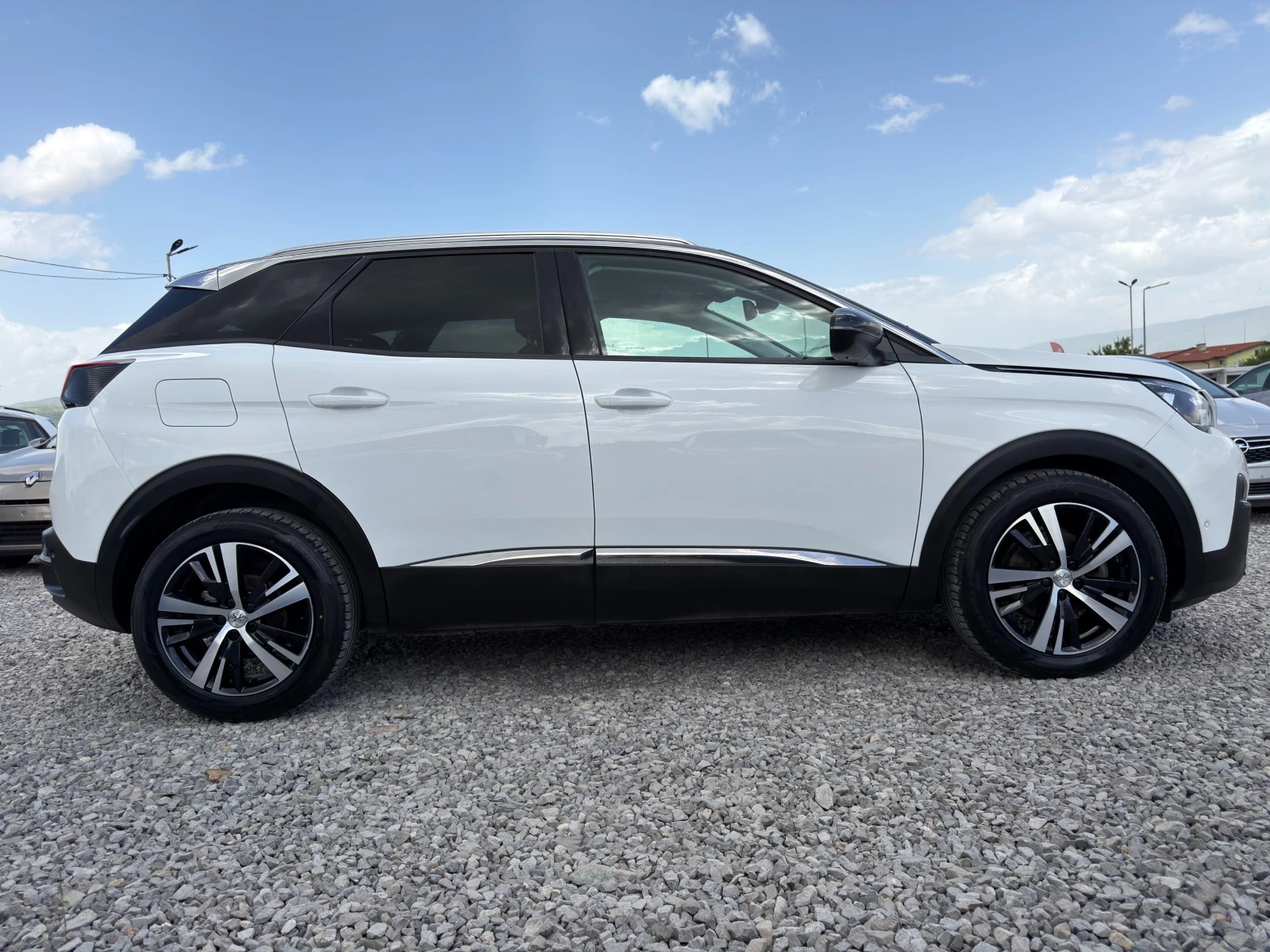 Peugeot 3008 1.6HDI/ALLURE/Bi-TONE/148000km, снимка 2 - Автомобили и джипове - 54542101