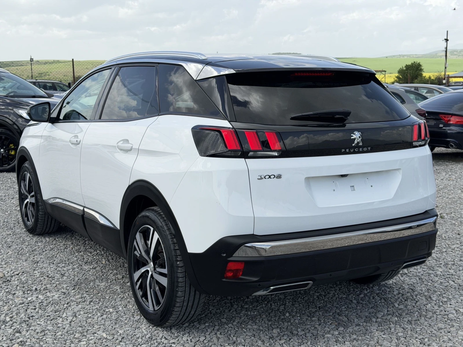 Peugeot 3008 1.6HDI/ALLURE/Bi-TONE/148000km, снимка 4 - Автомобили и джипове - 54542101