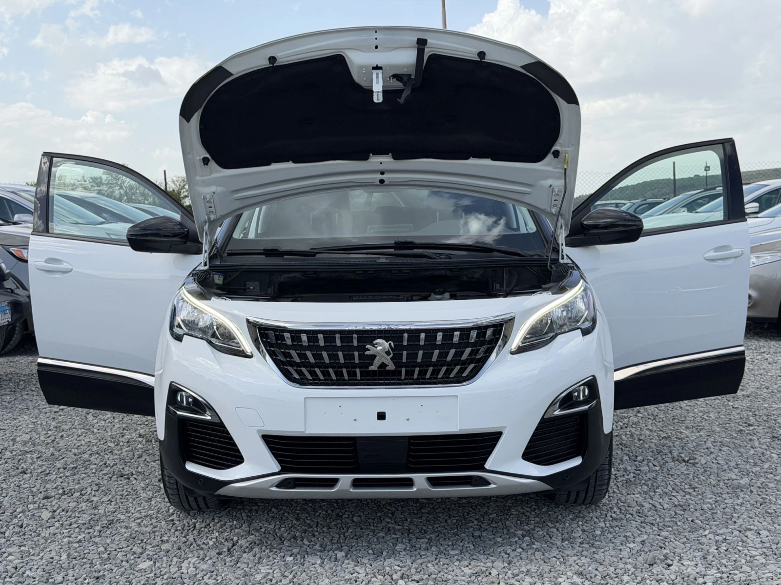 Peugeot 3008 1.6HDI/ALLURE/Bi-TONE/148000km, снимка 11 - Автомобили и джипове - 54542101