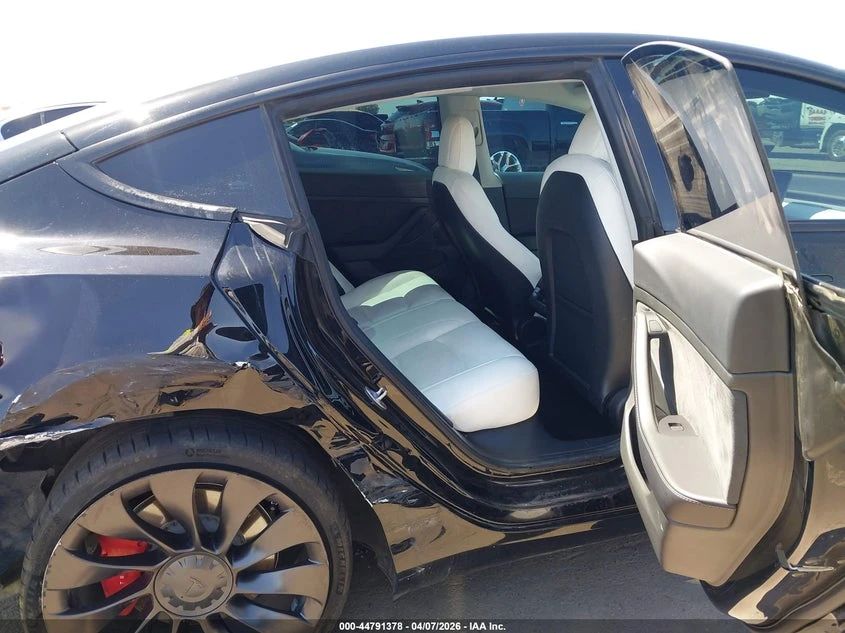 Tesla Model 3 Performance Dual Motor All-Wheel Drive | Mobile.bg � ����������� 8