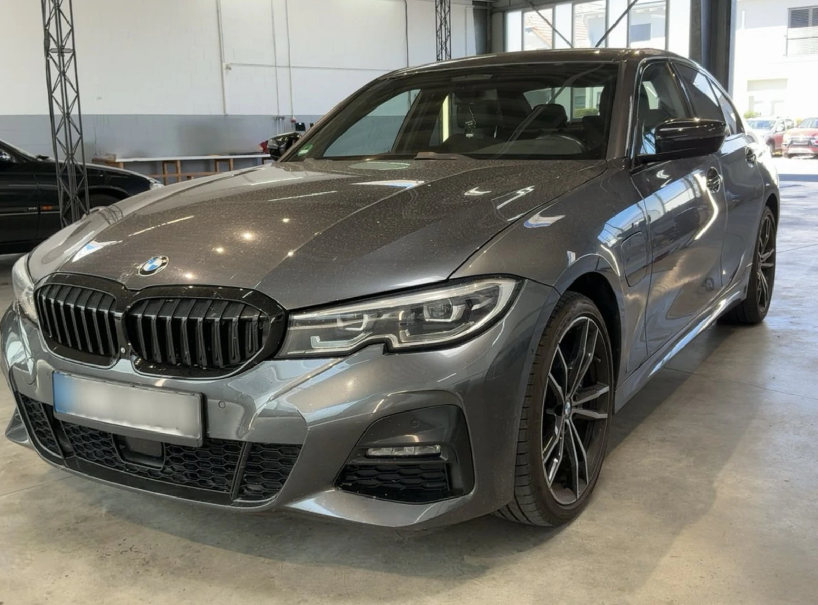 BMW 330 M Sport  SEDAN