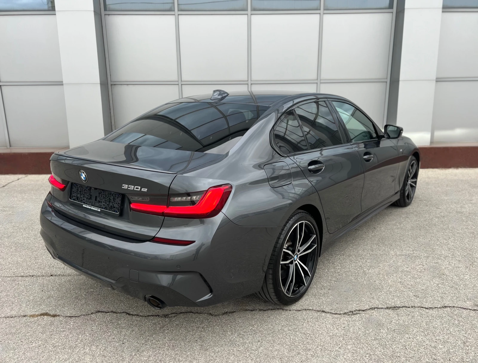 BMW 330 330e M Sport  SEDAN | Mobile.bg � ����������� 6