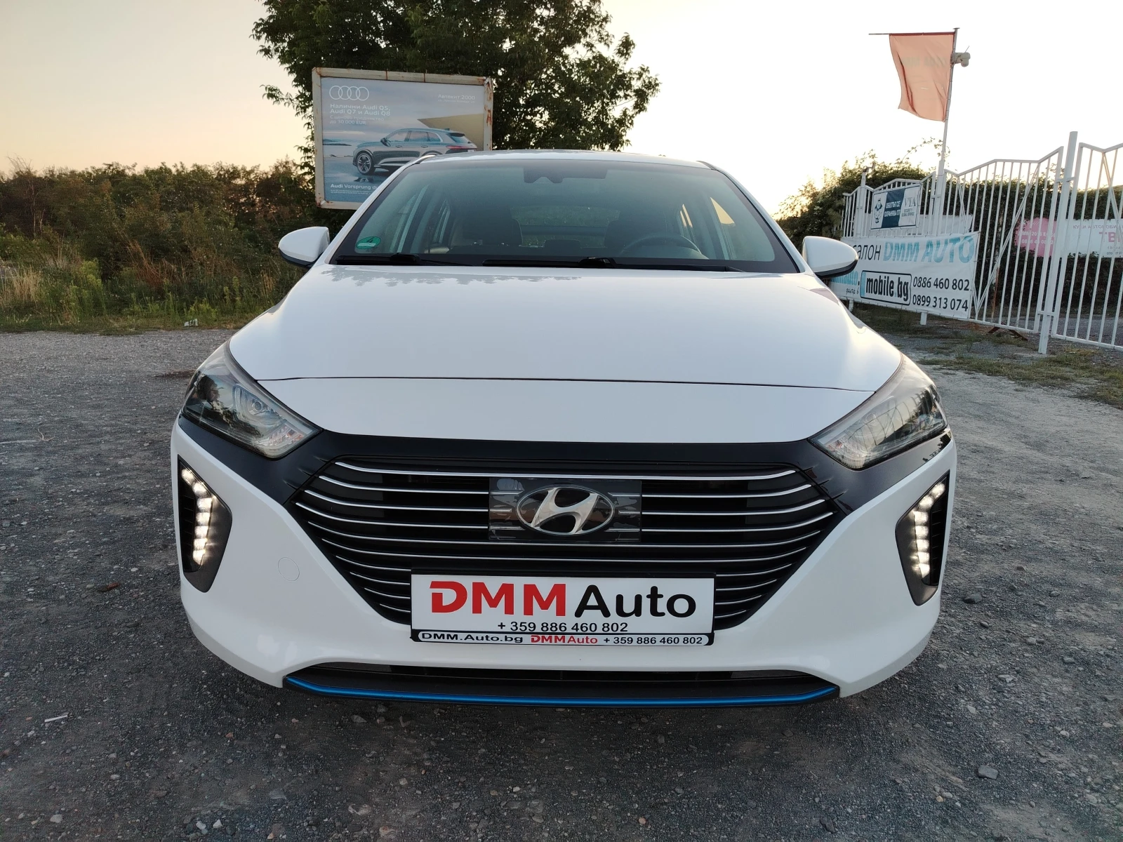 Hyundai Ioniq 1.6-141 КС  HYBRID, NAVI, AUTOMATIC, снимка 2 - Автомобили и джипове - 55981219