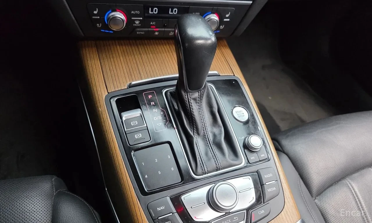 Audi A6 * 40 TDI Quattro Premium * БЕЗ ПЪРВОНАЧАЛНА ВНОСКА, снимка 9 - Автомобили и джипове - 56126083