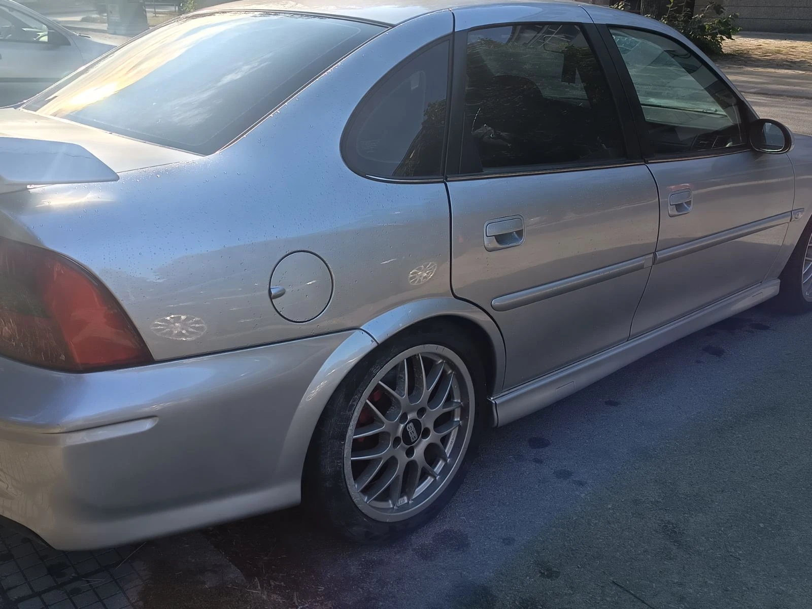Opel Vectra 2.5 V6 170 к.с., снимка 3 - Автомобили и джипове - 56242034