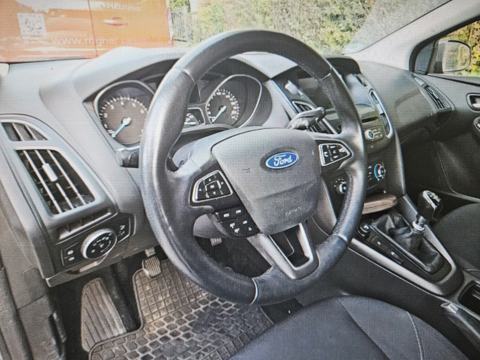 Ford Focus Business, winter Paket , снимка 4 - Автомобили и джипове - 56254221