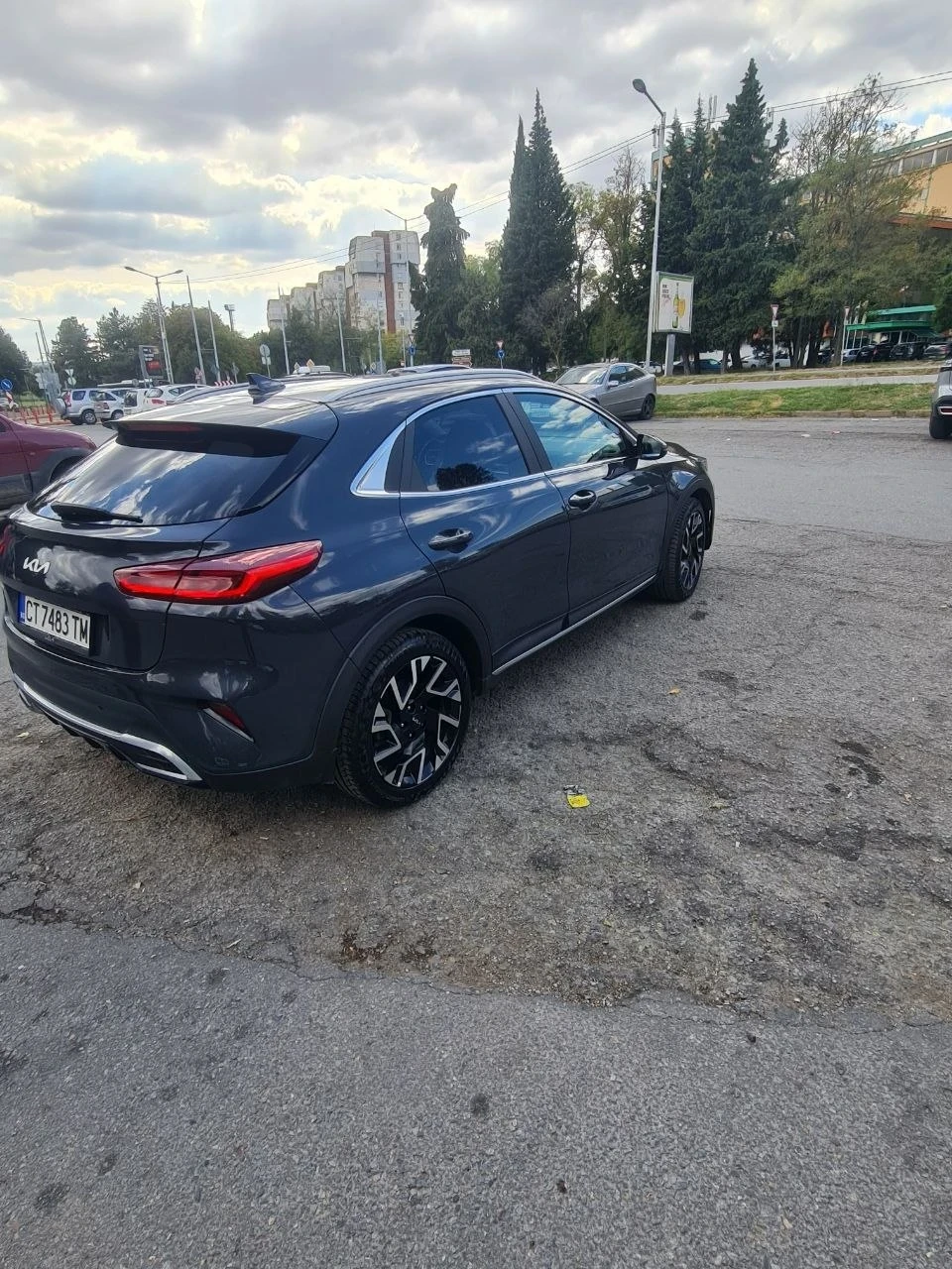 Kia XCeed 1.5 TURBO, снимка 8 - Автомобили и джипове - 56449492