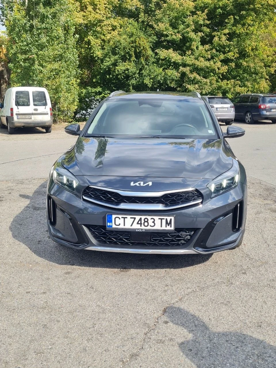 Kia XCeed 1.5 TURBO, снимка 3 - Автомобили и джипове - 56449492