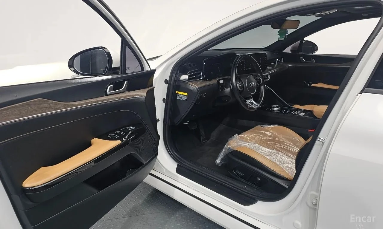 Kia K5 * 2.0 * , снимка 10 - Автомобили и джипове - 56725084
