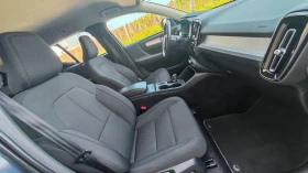 Volvo XC40 B4 4x4, снимка 12