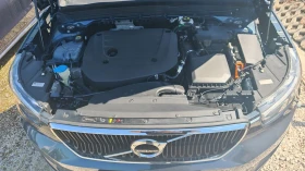 Volvo XC40 B4 4x4, снимка 17