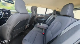Volvo XC40 B4 4x4, снимка 11
