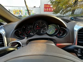 Porsche Cayenne 3.0/CARPLAY/BOSE/KEYLESS/PANO/ВЪЗДУХ, снимка 8