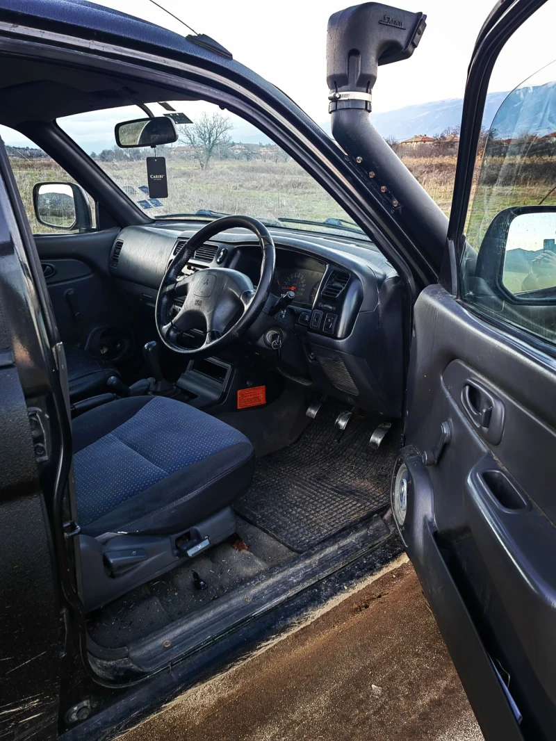 Mitsubishi L200 2.5/Offroad, снимка 9 - Автомобили и джипове - 48347845