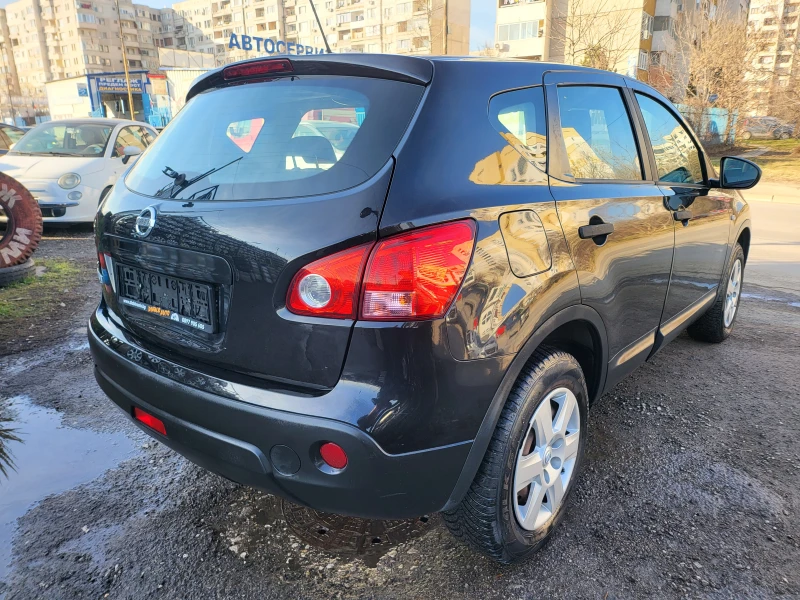 Nissan Qashqai 1.6i, снимка 6 - Автомобили и джипове - 48954629