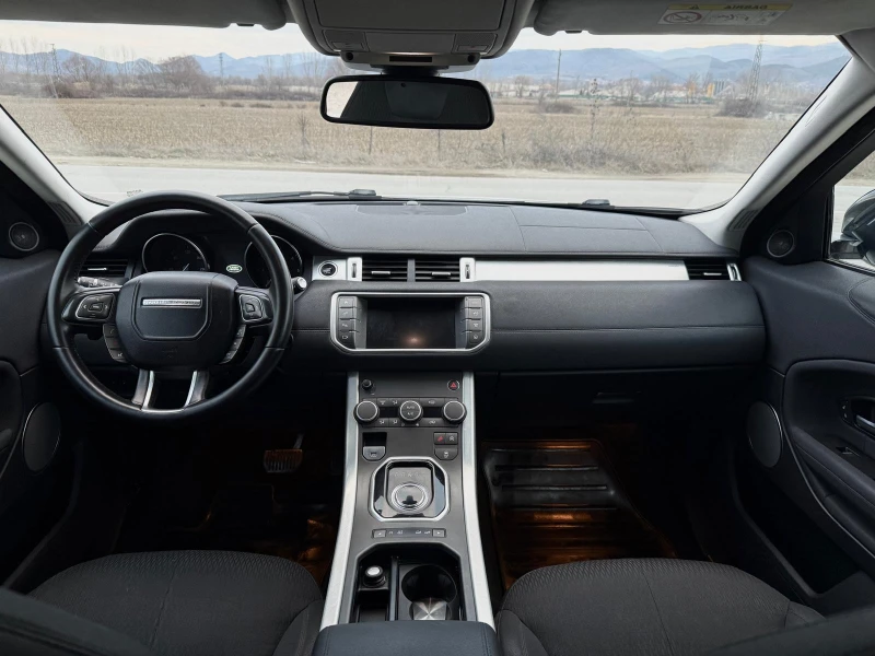 Land Rover Range Rover Evoque 2.0 TD4 AWD/9ск./Навигация/10400лв авансова вноска, снимка 13 - Автомобили и джипове - 48997905