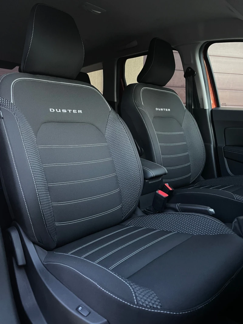 Dacia Duster AUTOMATIK -1.3TCe-150ps-32хил.км, снимка 9 - Автомобили и джипове - 50037891