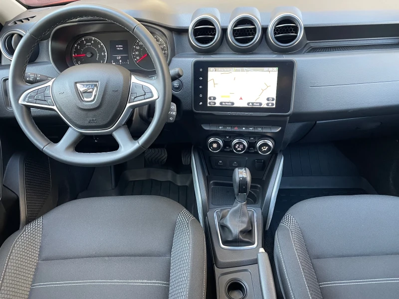 Dacia Duster AUTOMATIK -1.3TCe-150ps-32хил.км, снимка 11 - Автомобили и джипове - 50037891