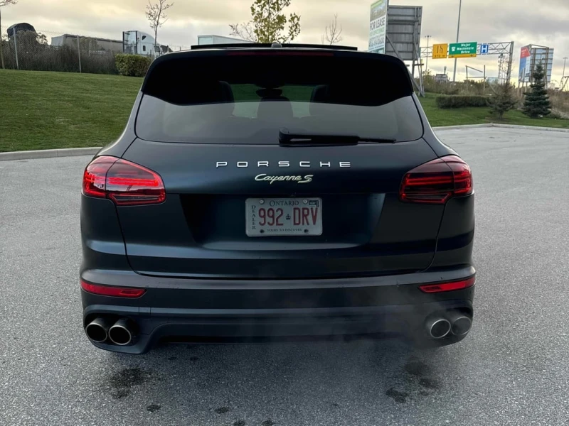 Porsche Cayenne S E Hybrid  CARFAX, снимка 4 - Автомобили и джипове - 52334715