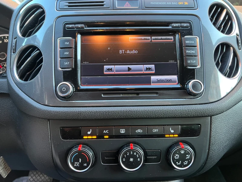 VW Tiguan 2.0 TSI 4x4 Автомат, снимка 8 - Автомобили и джипове - 52342807